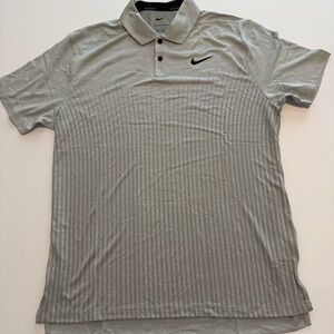 NWT Nike Men’s Grey Dri-FIT ADV Vapor Engineered Golf Polo, Size Medium